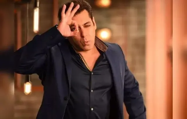 ଏହି ଅଭିନେତ୍ରୀଙ୍କ ଫଟୋକୁ ବର୍ଦ୍ଧିତ କରି ଦେଖିବାକୁ ପସନ୍ଦ କରନ୍ତି ସଲମାନ