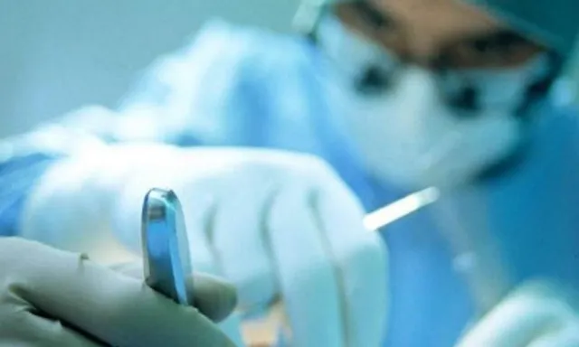 ଚର୍ଚ୍ଚାରେ ଦିଲ୍ଲୀର ଡାକ୍ତରୀ ଟିମ୍: ୧୨ବର୍ଷୀୟ ବାଳକର ଅସ୍ତ୍ରୋପଚାର କରି ପୁଣି ଥରେ କଥା କହିବାକୁ ସକ୍ଷମ କଲେ