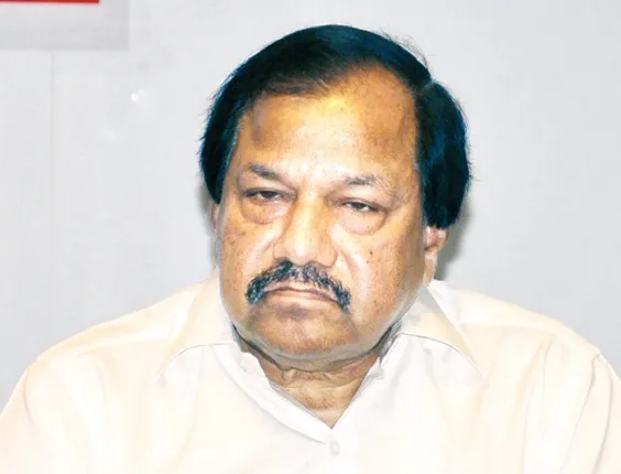 କ୍ରିକେଟ୍‌ ପରେ ଫୁଟ୍‌ବଲ୍‌ ଆଡ଼କୁ ମୁହାଁଇଲେ ଆଶୀର୍ବାଦ : ଫାଓ ସମ୍ପାଦକ ପଦ ପାଇଁ ଏକମାତ୍ର ପ୍ରାର୍ଥୀ