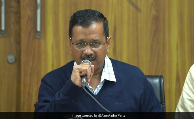 ଦିଲ୍ଲୀରେ ବ୍ୟାପୁଥିବା ହିଂସାକୁ ରୋକିବା ପାଇଁ ସମସ୍ତ ପ୍ରବେଶ ପଥକୁ ସିଲ୍‌ କରିବାକୁ ନିର୍ଦ୍ଦେଶ ଦେଲେ ମୁଖ୍ୟମନ୍ତ୍ରୀ କେଜ୍ରିଓ୍ଵାଲ