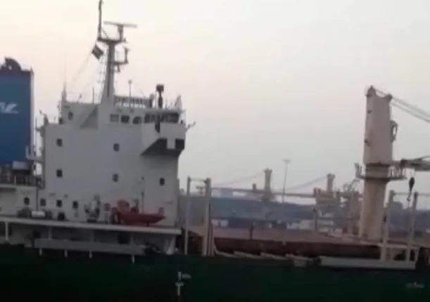 ଧାମରା ବନ୍ଦରରେ ଅଛନ୍ତି ୮୧ ଚୀନ ନାଗରିକ!, କରୋନା ପାଇଁ ସ୍ଥାନୀୟ ଲୋକେ ଭୟଭୀତ