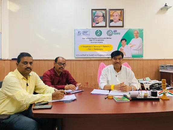 ସାମାଜିକ ଗଣମାଧ୍ୟମରେ ଲୋକଙ୍କୁ ଉତ୍ତର ଦେଲେ ମନ୍ତ୍ରୀ