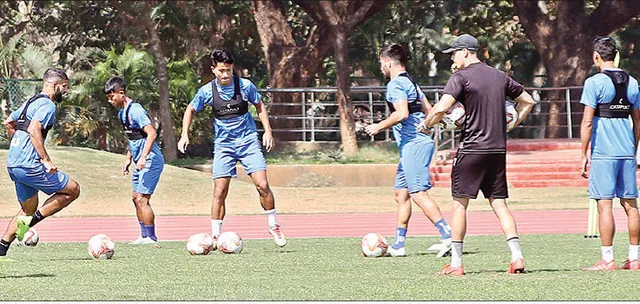 ଆଇଏସ୍‌ଏଲ୍‌ ଫୁଟ୍‌ବଲ୍‌ : ଆଜି ଓଡ଼ିଶା-ନର୍ଥଇଷ୍ଟ୍‌ ଲଢ଼େଇ