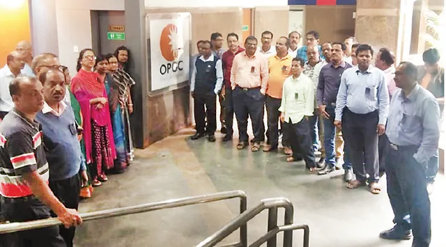 କଳାବ୍ୟାଜ୍ ପିନ୍ଧିଲେ ଓପିଜିସି ଅଫିସର୍ସ ଓ କର୍ମଚାରୀ