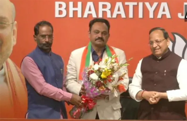 କଂଗ୍ରେସ ନେତା ଜନାର୍ଦନ ଦ୍ବିବେଦୀଙ୍କ ପୁଅ ବିଜେପିରେ