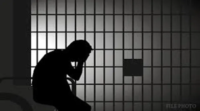 ବୁଲିବା ବାହାନାରେ ନେଇ ସ୍କୁଲ ଛାତ୍ରୀଙ୍କୁ ଦୁଷ୍କର୍ମ କରିଥିବା ଅଭିଯୁକ୍ତକୁ ୨୦ବର୍ଷ ଜେଲ ଓ ୩୦ହଜାର ଜରିମାନା