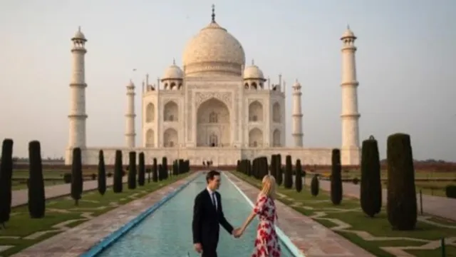 ଦୁଇଦିନିଆ ଭାରତଗସ୍ତ ପରେ ଇନ୍‌ଷ୍ଟାଗ୍ରାମ୍‌ରେ ‘ଥ୍ୟାଙ୍କ୍‌ ୟୁ ଇଣ୍ଡିଆ’ ଲେଖିଲେ ଇଭାଙ୍କା ଟ୍ରମ୍ପ୍‌