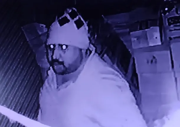 ପାତ୍ରପଡ଼ା : ସଟର୍‌ ତାଡ଼ି ଦୋକାନରୁ ଲୁଟ୍‌