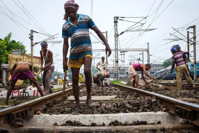 ପ୍ରବାସୀ ଶ୍ରମିକଙ୍କୁ କାମଧନ୍ଦା ଦେବ ରେଳବାଇ