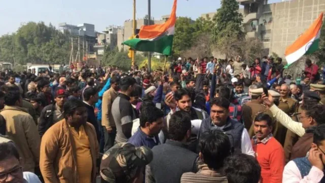 ଅମିତ ଶାହାଙ୍କ ସହ ନାଗରିକତା ଆଇନ ସଂପର୍କରେ ଆଲୋଚନା କରିବାକୁ ପ୍ରସ୍ତାବ ଦେଲେ ସାହିନବାଗ ଆନ୍ଦୋଳନକାରୀ