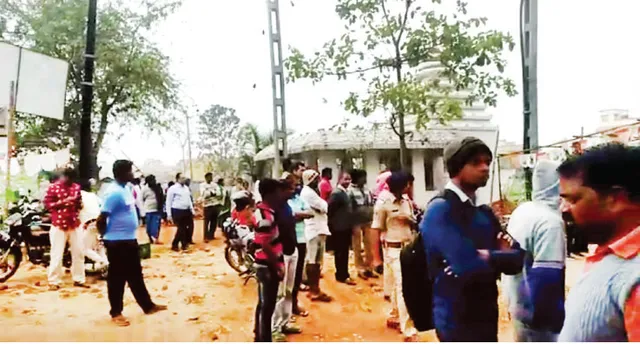 ତାରିଣୀ ମନ୍ଦିର ଭଙ୍ଗାକୁ ବିରୋଧ: ଫେରିଗଲା ଉଚ୍ଛେଦ ସ୍କ୍ବାଡ୍‌