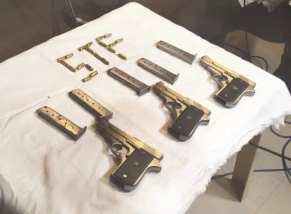 ବନ୍ଧୁକ ବେପାରରେ ଉଚ୍ଚ ଶିକ୍ଷିତ : ବିବିଏ ଛାତ୍ର ସହ ଅନ୍ୟ ଜଣେ ଗିରଫ