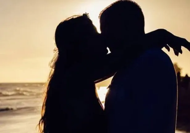 ଚୁମ୍ବନ ଦେଉଥିବା ବେଳେ ପ୍ରେମିକ ଇଚ୍ଛା ପୂରା ନକରିବାରୁ ଜିଭ କାଟିଦେଲା ପ୍ରେମିକା