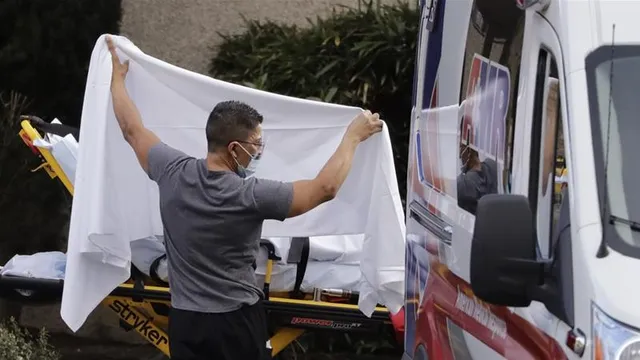 ବିଶ୍ବବ୍ୟାପୀ ୩୧ ହଜାର ମୃତ: ଇଟାଲିରେ ମୃତ୍ୟୁ ସଂଖ୍ୟା ୧୦ ହଜାର ଟପିଲା, ସ୍ପେନ୍‌ରେ ଦିନକରେ ୮୩୮ ମୃତ