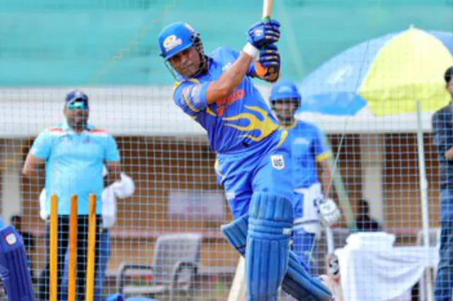 ସଡ଼କ ସୁରକ୍ଷା ବିଶ୍ବ ସିରିଜ୍ କ୍ରିକେଟ୍, ଲାରାଙ୍କୁ ହରାଇଲେ ସଚିନ