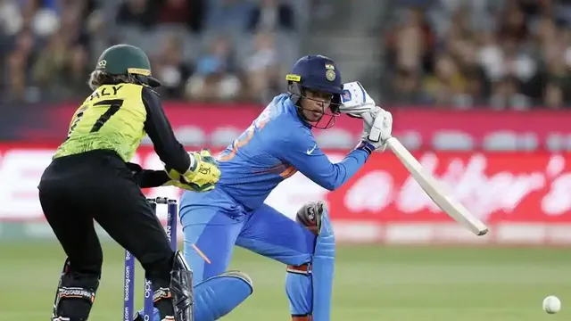 କରୋନା ମୁକାବିଲା ପାଇଁ ସରକାରଙ୍କ ରିଲିଫ୍‌ ପାଣ୍ଠିକୁ ୧ ଲକ୍ଷ ଟଙ୍କା ଦେଲେ ଏହି ୧୬ ବର୍ଷୀୟା କ୍ରିକେଟ୍‌ ତ‌ାରକା