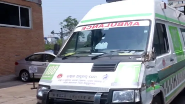 ଆମ୍ବୁଲାନ୍ସ ଡ୍ରାଇଭର ହଟହଟା ହେବା ଘଟଣା: ମୁହଁ ଖୋଲିଲେ କଳାହାଣ୍ଡି ଜିଲ୍ଲାପାଳ