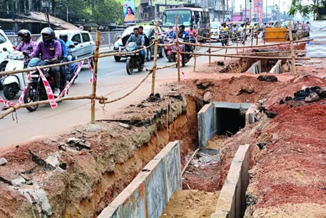 ଘର କରିବା ମହଙ୍ଗା ପଡ଼ିବ : ରାସ୍ତା, ଡ୍ରେନ୍‌ ପାଇଁ ଲୋକେ ଟଙ୍କା ଦେବେ