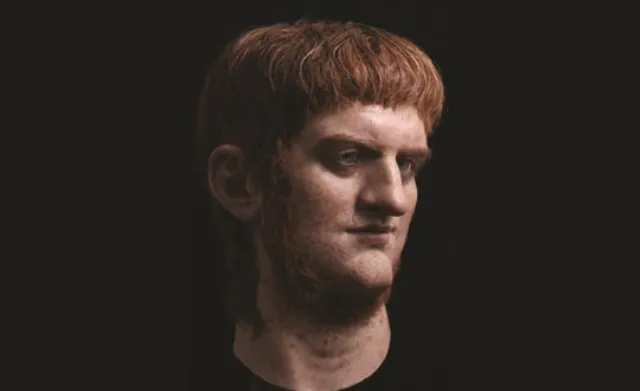 ସ୍କାଏ ଲାଇଟ୍‌ : ମଧ୍ୟଯୁଗୀୟ ବ୍ୟକ୍ତିର ମୁହଁ ପୁନର୍ଗଠନ