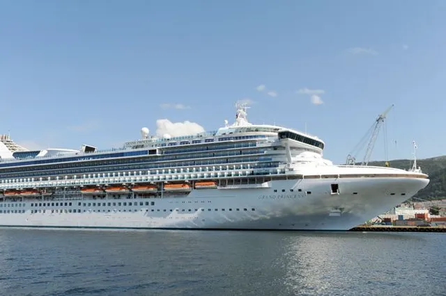 ଆମେରିକା ନୌସେନା‌ରେ ପ୍ରଥମ କରୋନା, ୨ ଆମେରିକୀୟ ଏମର୍ଜେନ୍ସି ଡାକ୍ତର ଗୁରୁତର