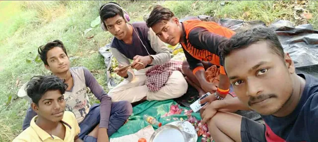 ନୟାଗଡ଼ ଜିଲ୍ଲାର ଗ୍ରାମାଞ୍ଚଳରେ ଭର୍ତ୍ତି ହୋଇଛନ୍ତି ବିଦେଶ-ପ୍ରଦେଶ ଫେରନ୍ତା, ମାନୁନାହାନ୍ତି ସଙ୍ଗରୋଧ