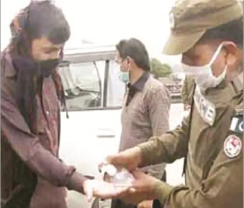 ପାକିସ୍ତାନରେ ଆକ୍ରାନ୍ତଙ୍କ ସଂଖ୍ୟା ହଜା‌େର ଟପିଲା, ଲକ୍‌ଡାଉନ୍‌ ପାଇଁ ଇମ୍ରାନ୍‌ଙ୍କ ପଛଘୁଞ୍ଚା