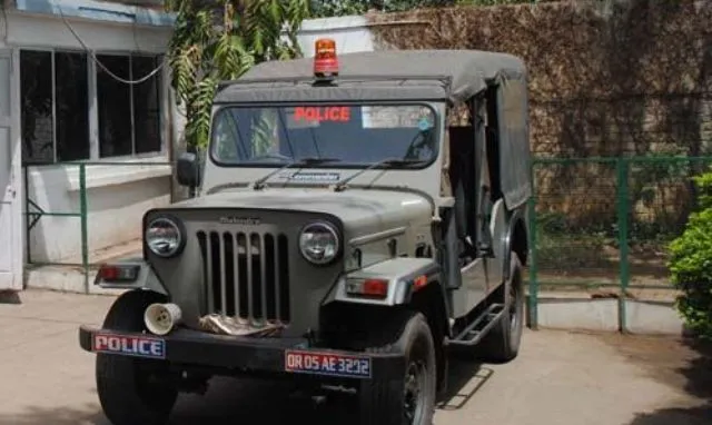 ଲୋକଙ୍କ ବେପରୁଆ ମନୋଭାବ ବିପଦ ଟାଣି ଆଣିବ : ଆଜିଠୁ କଠୋର ହେବ ଝାରସୁଗୁଡ଼ା ପୁଲିସ, ତାଲାବନ୍ଦକୁ ଅବମାନନା କଲେ କଠୋର କାର୍ଯ୍ୟାନୁଷ୍ଠାନ