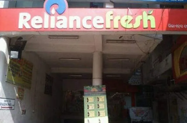 କରୋନାର ମୁକାବିଲା ପାଇଁ କଟକରେ ଖାଦ୍ୟ ସାମଗ୍ରୀର ହୋମ୍ ଡେଲିଭରି ବ୍ୟବସ୍ଥା, ଜାରି ହେଲା ମୋବାଇଲ୍ ନମ୍ବର