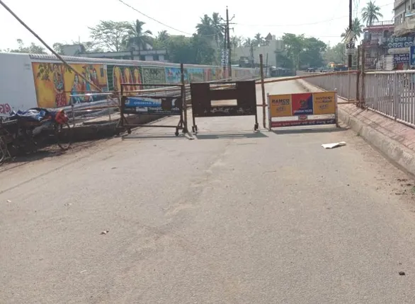 ଆଜି ରାତି ୮ଟାରୁ ଭଦ୍ରକରେ ଲାଗୁହେବ କର୍ଫ୍ୟୁ, ସହରର ସବୁ ରାସ୍ତାକୁ କରାଗଲା ସିଲ