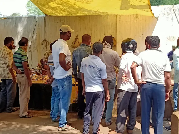 ପଶ୍ଚିମବଙ୍ଗ ଫେରନ୍ତାଙ୍କୁ ରାଜ୍ୟ ସରକାରଙ୍କ ନିବେଦନ, ନମୁନା ପରୀକ୍ଷା ପାଇଁ ଆଗେଇ ଆସନ୍ତୁ, କୌଣସି ପ୍ରକାର ଖର୍ଚ୍ଚ କରିବାକୁ ପଡ଼ିବନି