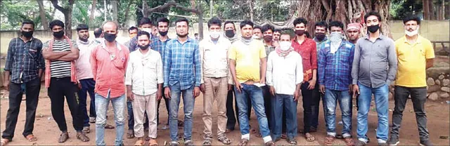 ଭୋକ ଆଗରେ କଟକଣା ତୁଚ୍ଛ, ବାଇକ୍‌ରେ ସେମିଳିଗୁଡ଼ାରୁ ବାହାରିଥିଲେ ମୁର୍ସିଦାବାଦ