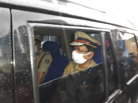 ବାଲେଶ୍ୱରରେ ପୁଲିସ୍‌ ଡିଜି ଅଭୟ; ଥାନା ବୁଲିଲେ, ଅନ୍ତଃରାଜ୍ୟ ଚେକ୍‌ପୋଷ୍ଟ ପରିଦର୍ଶନ କଲେ