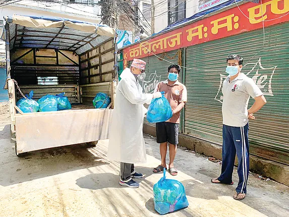 ନେପାଳରେ ପ୍ରବାସୀ ଓଡ଼ିଆଙ୍କୁ ମିଳିଲା ସହାୟତା, ହସ୍ତକ୍ଷେପ କଲେ କେନ୍ଦ୍ର ମନ୍ତ୍ରୀ ଧର୍ମେନ୍ଦ୍ର ପ୍ରଧାନ
