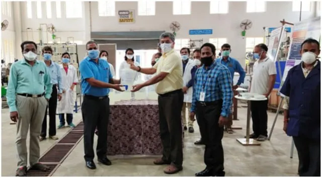 ଓଡ଼ିଶା ପୁଲିସ, ଏମ୍‌ସକୁ ସାନିଟାଇଜର ଦେଲା ଆଇଏମଏମଟି