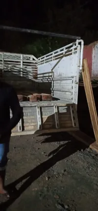 ପୁଲିସ୍ ଏସଆଇଙ୍କ କ୍ବାଟର୍ସରୁ କାଠ ପଟା ଜବତ 