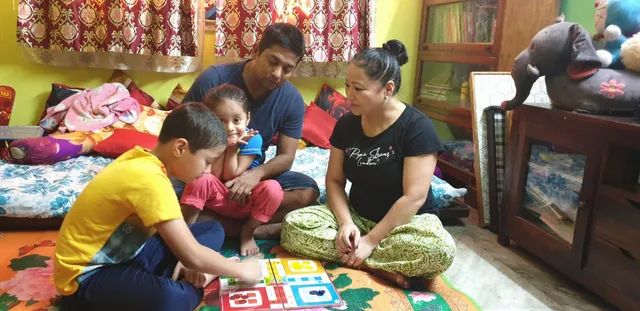 କରୋନା ଆତଙ୍କ ପାଇଁ ଗୃହାବଦ୍ଧରେ ରହି ଟେବୁଲ ଟେନିସ୍ ଓ କ୍ରିକେଟ୍ ଖେଳି ସମୟ ବିତାଉଛନ୍ତି ଶିବ