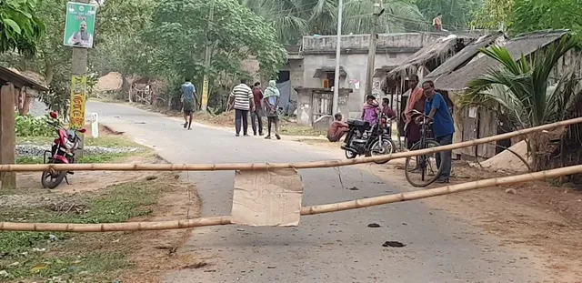 ଗାଁରେ ସ୍ଥିତି ସଂଗୀନ : ବାହାରେ ଲକ୍ ଡାଉନ୍ ଭିତରେ ଖୁଲମ୍ ଖୁଲା ନିୟମ ଉଲଂଘନ