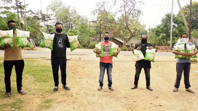 ବିଜୁ ଛାତ୍ର ଜନତା ଦଳ ପକ୍ଷରୁ ଶୁଖିଲା ଖାଦ୍ୟ ବଣ୍ଟନ