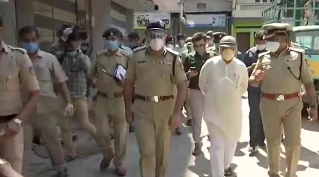 ବେଙ୍ଗାଲୁରୁର ପଡ଼ରୟାପୁରାରେ ସ୍ବାସ୍ଥ୍ୟକର୍ମୀଙ୍କୁ ଆକ୍ରମଣ କରି ୫୯ଜଣ ଗିରଫ