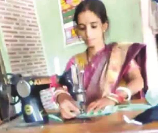 ‘ଭଉଣୀ ତମକୁ ପ୍ରଣାମ...’ : ମିନାକ୍ଷୀଙ୍କୁ ପ୍ରଶଂସା କଲେ ଧର୍ମେନ୍ଦ୍ର