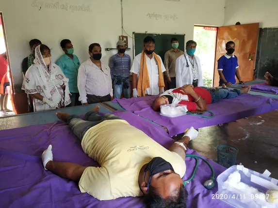 ଲକଡାଉନରେ ପୂର୍ବତନ ବିଧାୟକଙ୍କ ନିଆରା ପ୍ରୟାସ: ରକ୍ତ ଭଣ୍ଡାରକୁ ଯୋଗାଇ ଦେଲେ ୬୨ ୟୁନିଟ ରକ୍ତ