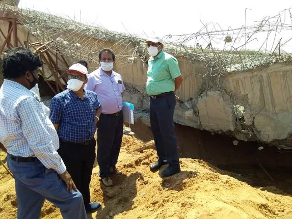 ପାଟଣାଗଡ଼ର ତମିଆଁ- ମୁଦଲସର ସୁକ‌ତେଲ୍‌ ସେତୁ ଭୁଶୁଡ଼ି ପଡ଼ିବା ଘଟଣାର ତଦନ୍ତ ସାରି ଫେରିଲେ ଦୁଇ ମୁଖ୍ୟଯନ୍ତ୍ରୀ