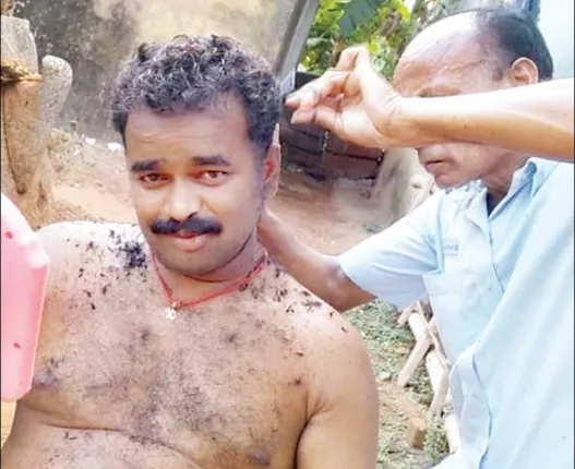 ରାଜଧାନୀରେ ଚୁଟି କଟିଲେ ୧୦୦, ଦାଢ଼ି ୫୦...  ଫୋନ୍ କଲେ ଘରକୁ ଆସିବେ ହେୟାରଡ୍ରେସର