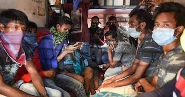 ମହାରାଷ୍ଟ୍ରରେ ଦାଦନ ଶ୍ରମିକଙ୍କ ଦୁଃଖ, ଗାଁକୁ ଫେରିବାକୁ ପରିବାର ସହ ୪୦୦ କିମି ଚାଲିଲେ