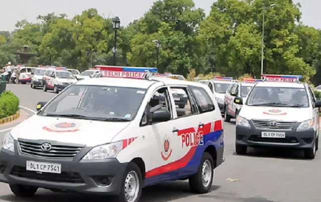 ଏପ୍ରିଲ୍ ଫୁଲ୍ ବାହାନାରେ ଗୁଜବ ପ୍ରଘଟ କଲେ କଠୋର କାର୍ଯ୍ୟାନୁଷ୍ଠାନ ଗ୍ରହଣ କରିବ ଦିଲ୍ଲୀ ପୁଲିସ