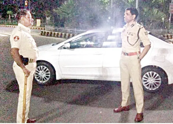 ସଟଡାଉନ୍ ପରେ ସହରରେ ପୁଲିସ ଛାଉଣି, ବୁଲି‌ଲେ କମିସନର୍‌