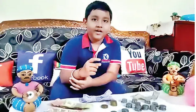 ଜନ୍ମଦିନରେ ସଞ୍ଚିତ ଅର୍ଥ କରୋନା ମୁକାବିଲା ପାଇଁ ଦାନ କଲେ କୁନି ଛାତ୍ର