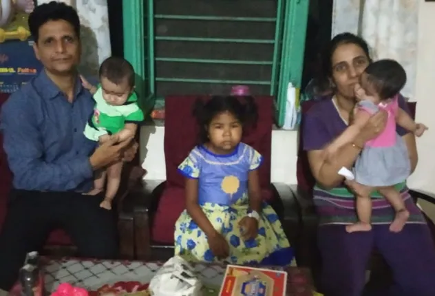 ଶିଶୁ ରୋଗୀକୁ ନିଜ ଘରେ ରଖି ଚିକିତ୍ସା କରାଉଛନ୍ତି ଡାକ୍ତର