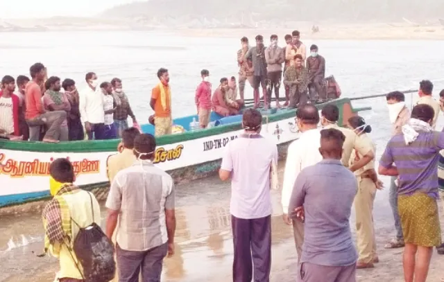 ଦେଢ଼ ଲକ୍ଷରେ ଡଙ୍ଗା‌ କିଣି ଘରକୁ ଫେରିଲେ, ଗଞ୍ଜାମର ୯ ମତ୍ସ୍ୟଜୀବୀଙ୍କୁ କ୍ବାରାଣ୍ଟିନରେ ରଖିଲା ଆନ୍ଧ୍ର