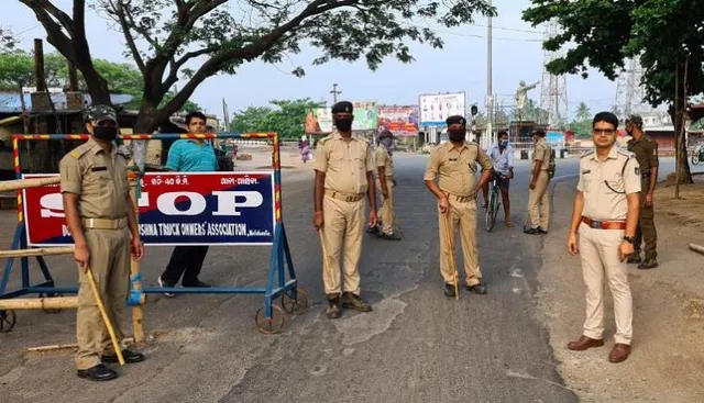ଗଞ୍ଜାମ-ଆନ୍ଧ୍ର ସୀମା ସିଲ୍‌ : ଗଳା ବାଟରେ ପଶୁଛନ୍ତି